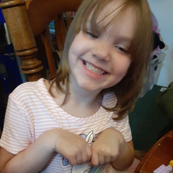 Meet your Posher, Shannon - Picture 4 of 5